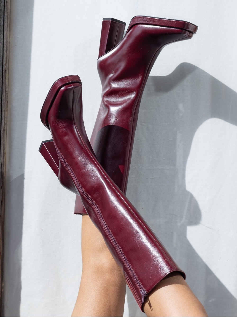 Jeffrey Campbell Maximal 3 Platform Knee High Boots in Wine Size 8